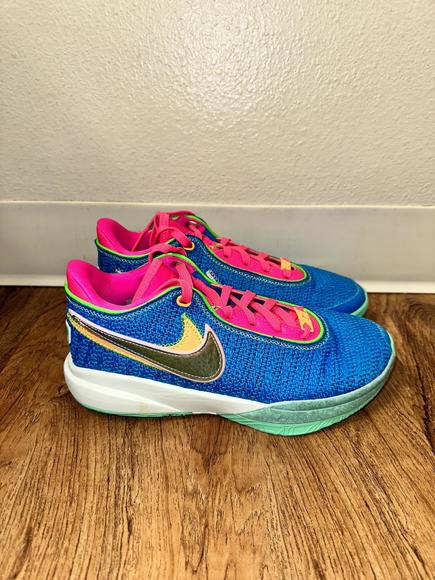 nike lebron fruity pebbles